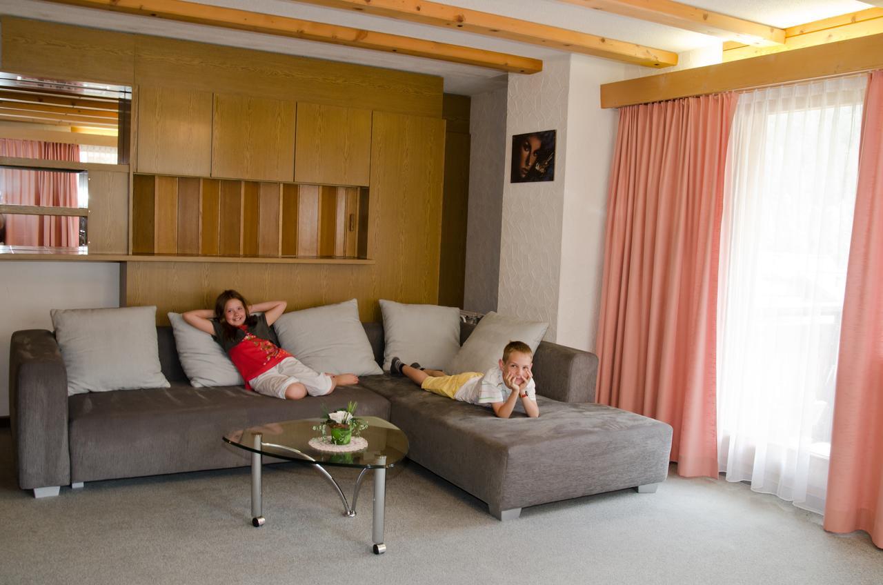 Haus Che D'Mot Apartamento Samnaun Exterior foto